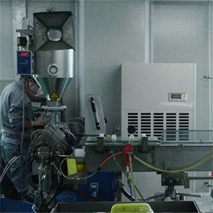 大面積倉庫用什么除濕機(jī)？大面積倉庫用除濕機(jī)