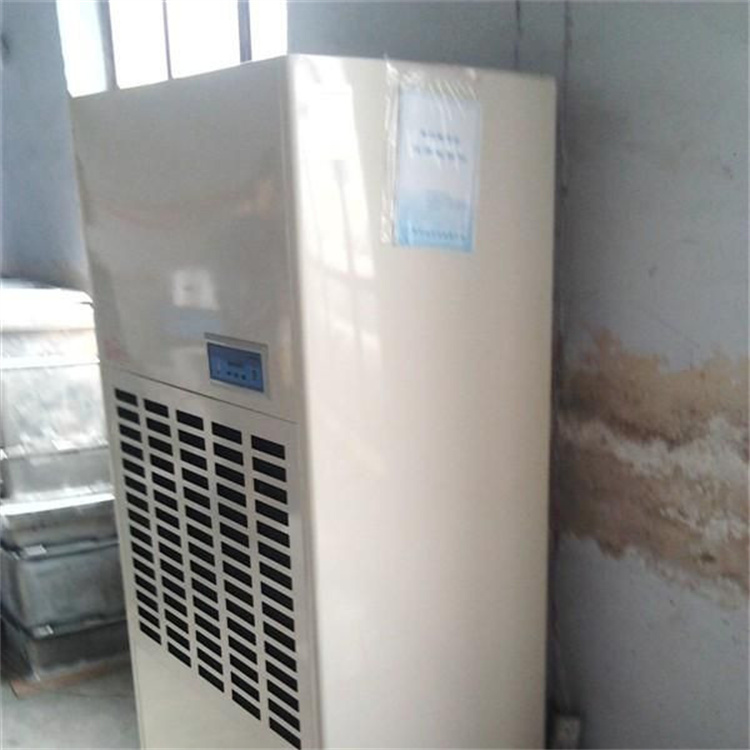 除濕機冒煙有異味怎么辦 除濕機冒煙有異味怎么辦