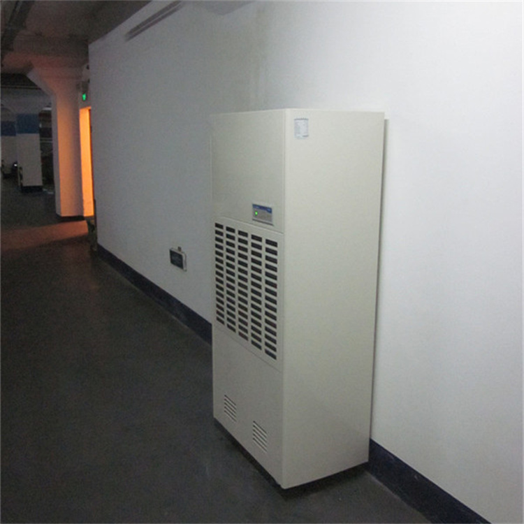 夏季使用新風(fēng)除濕機(jī)和空調(diào)的注意事項 夏季使用新風(fēng)除濕機(jī)和空調(diào)的注意事項