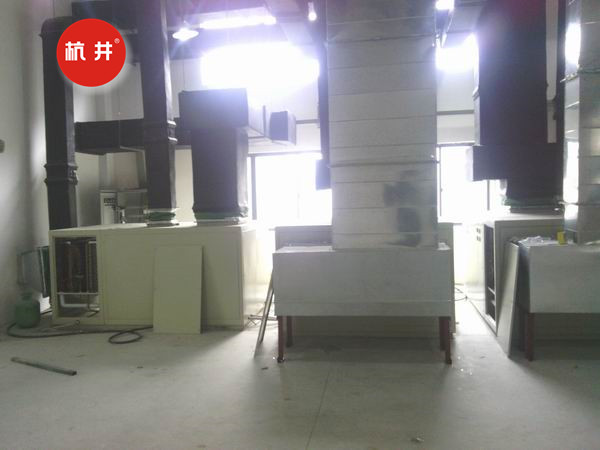 地鐵車站管道調(diào)溫除濕空調(diào)機(jī)圖片